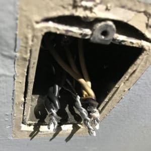 5 Things You Need to Do in Electrical Emergencies